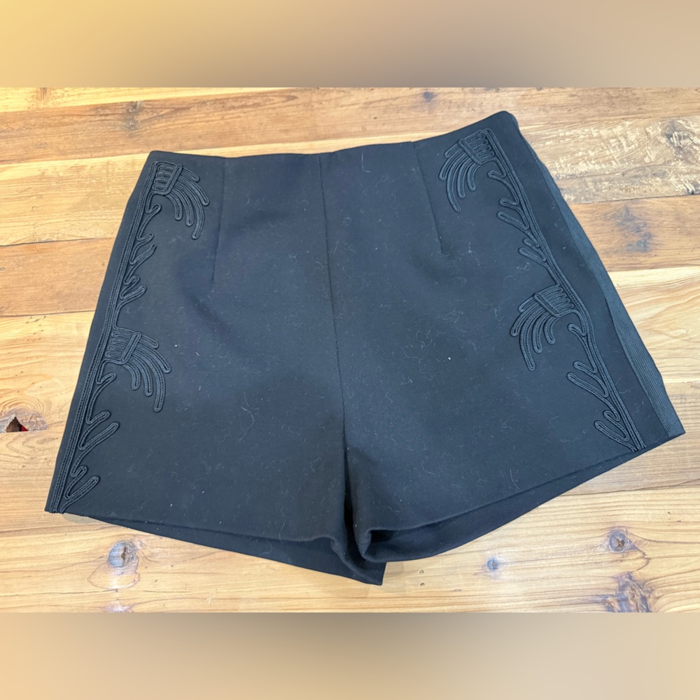 H&M Black High Waist Women's Shorts